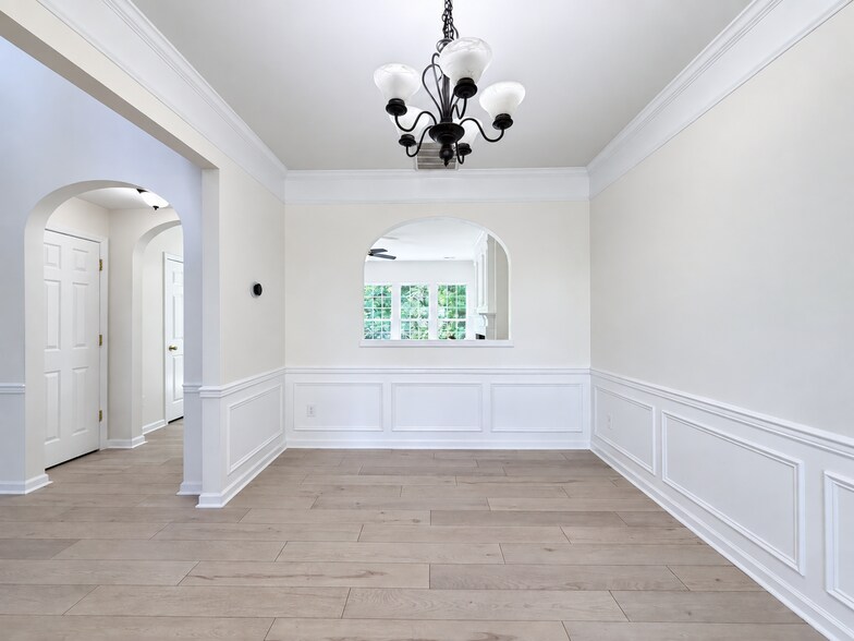 Building Photo - 112 Huntersville Rd