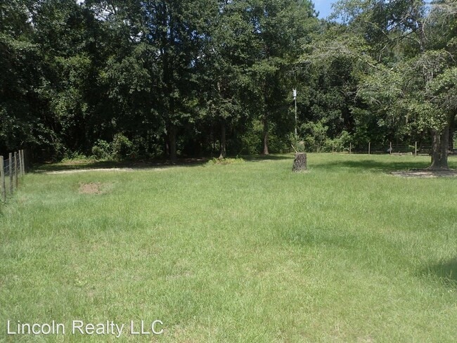 Building Photo - 3 br, 2 bath House - 4056 Twin Oaks Rd