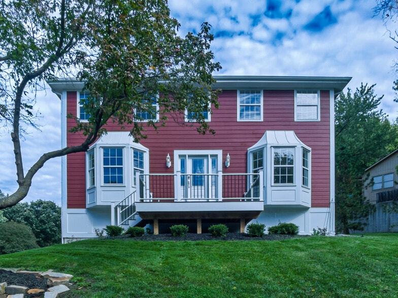 Façade - 5421 NW Walden Dr