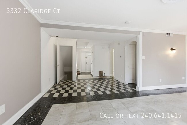 Building Photo - 3332 Claridge Ct
