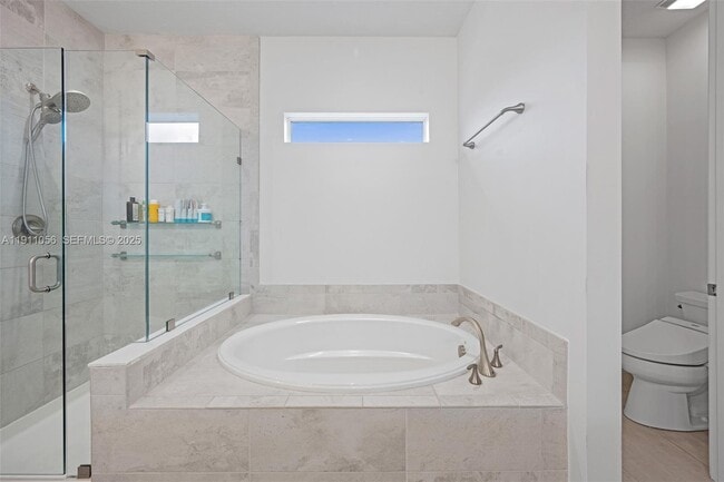 Building Photo - 1465 Bursera Ter