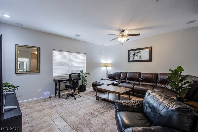 Building Photo - 6429 N Corrie Canyon St