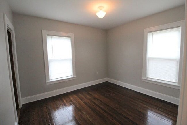 Building Photo - 3 Shenandoah Ave