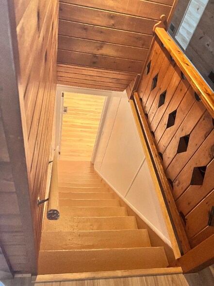 Building Photo - 1303 Chipperfield Dr