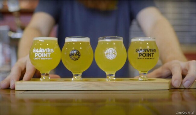 Building Photo - 36 Carney St