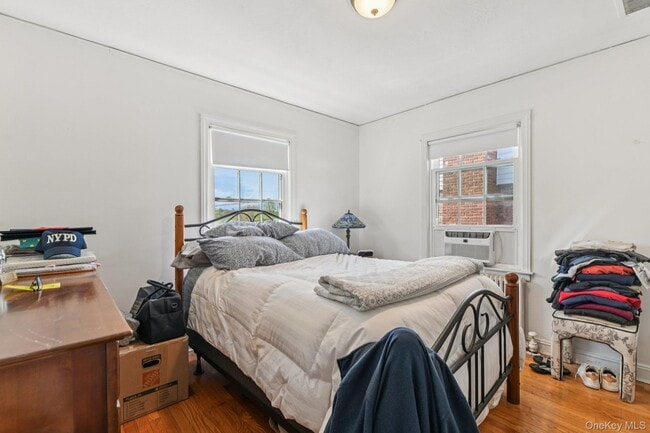 Building Photo - 21 Bayview Ct