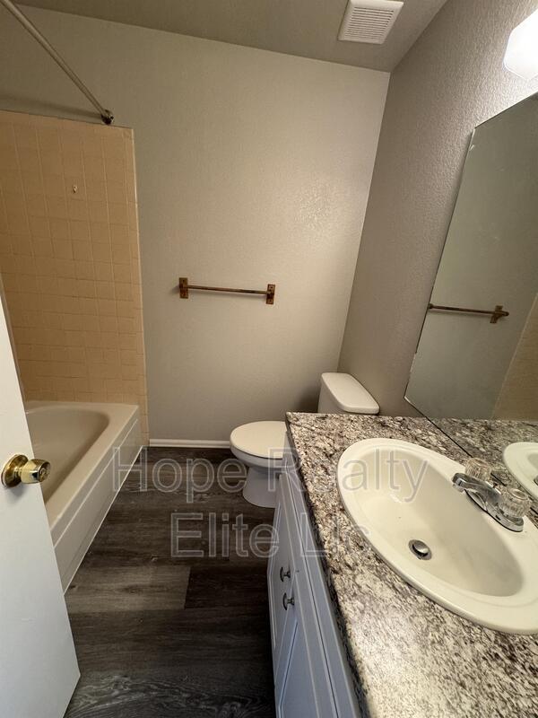 Building Photo - 1169 Mazatlan Cir