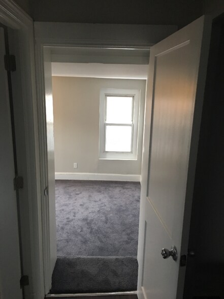 Building Photo - 4316 Dexter St