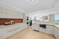 Building Photo - Northeast 183rd Lane, Aventura, FL 33160 -...