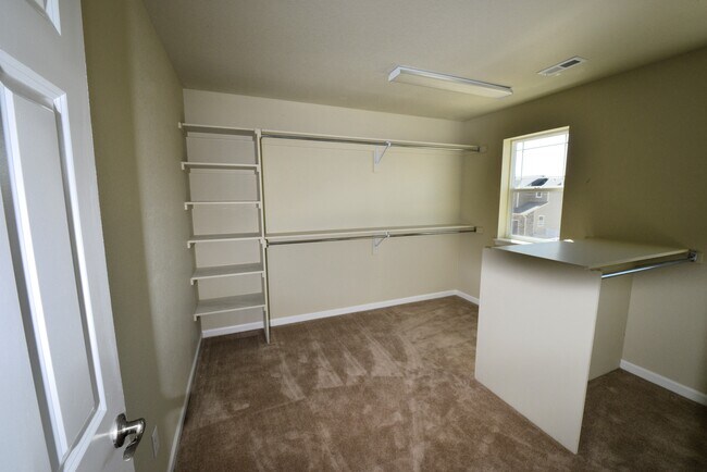 Building Photo - 5020 William Pl