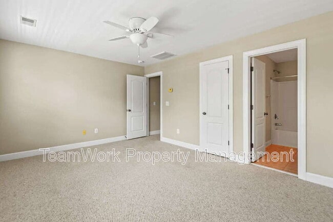 Building Photo - 2936 Sugarberry Ln