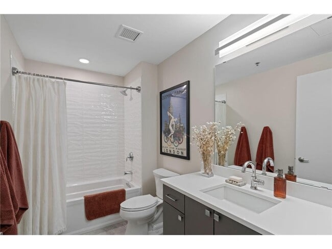 Building Photo - 1240 S 2nd St