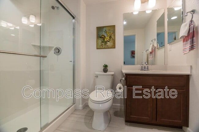 Building Photo - 2730 Viterbo Ct