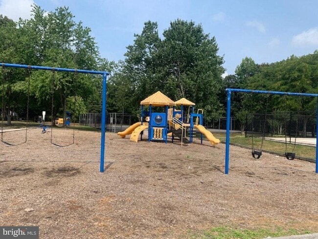 Building Photo - 6012 Red Wolf Pl