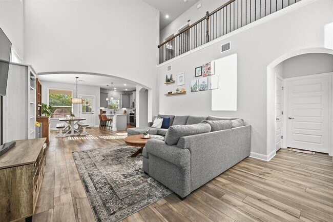 Building Photo - 6514 Marsh Ln