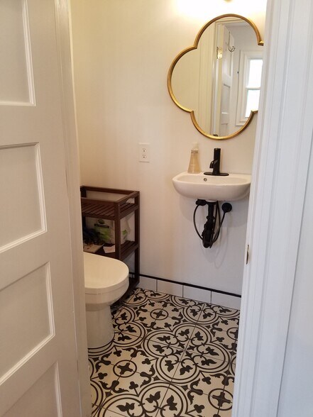 Main Level Bathroom - 4530 9th St NW