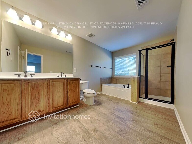 Building Photo - 200 Riley Ct