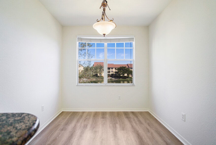 Building Photo - 7925 Preserve Cir