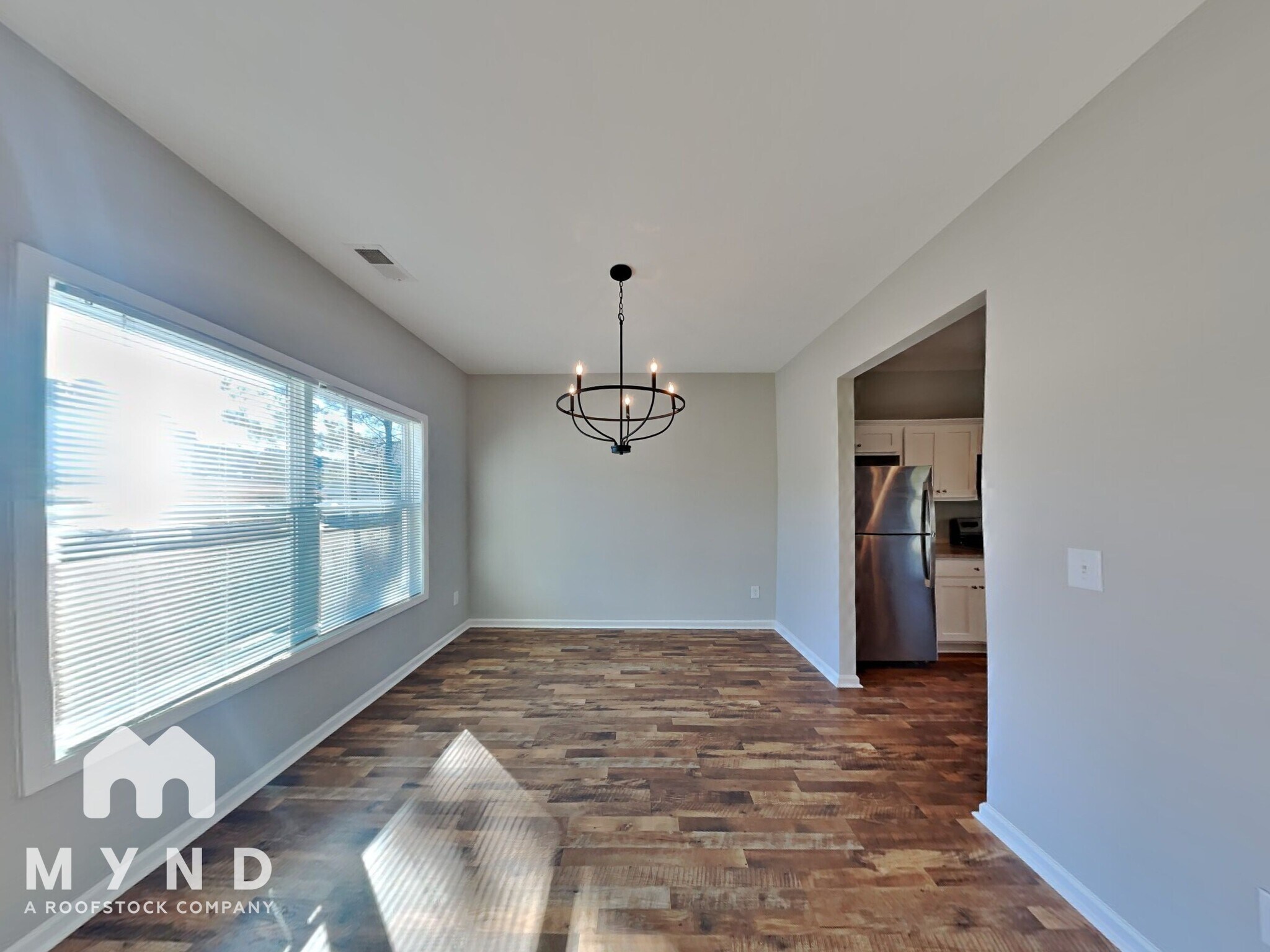 Building Photo - 389 Springwater Wy