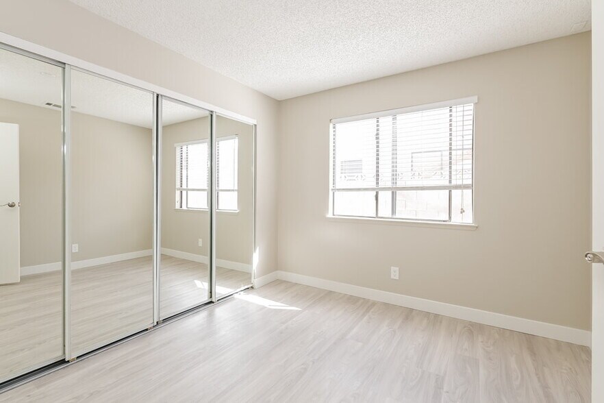 Building Photo - 149 Triberg Ct
