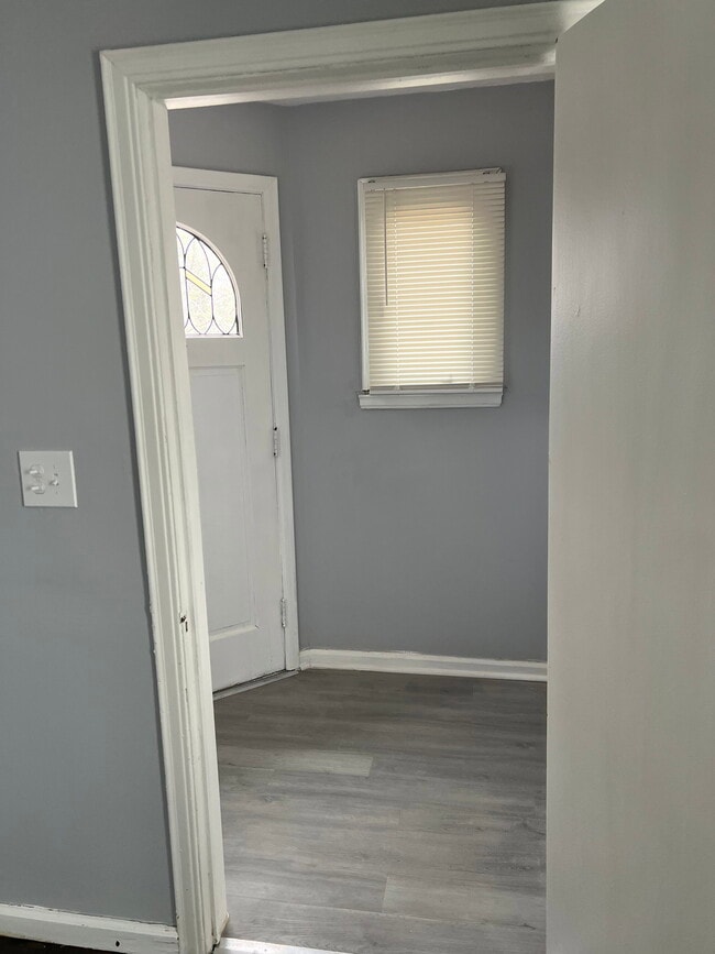 Building Photo - 1646 21st St