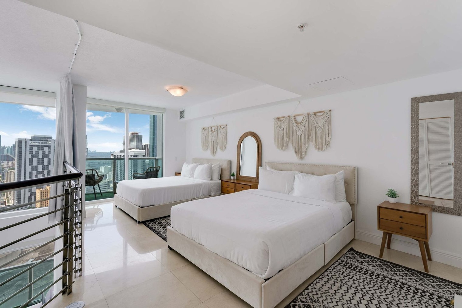 Building Photo - 41 SE 5th St