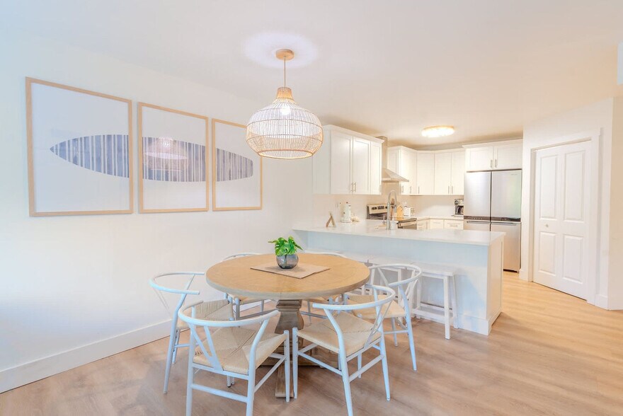 Building Photo - 10 Lemoyne Ave