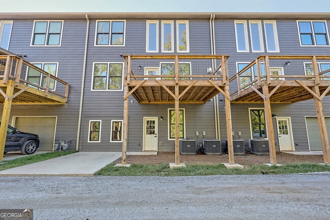 Building Photo - 18 Living Waters Wy