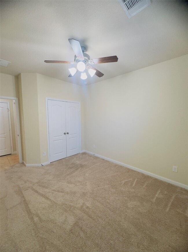 Building Photo - 26327 Cedar Pine Dr