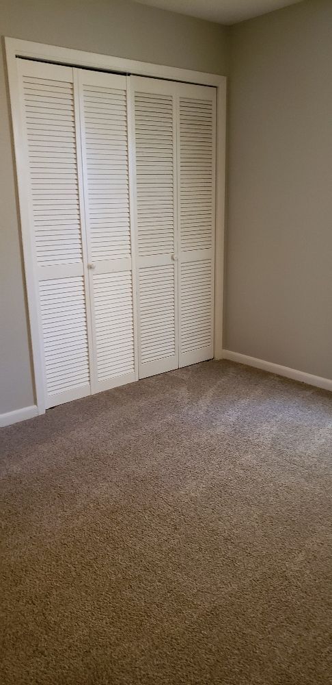 Building Photo - Home in Golden Springs