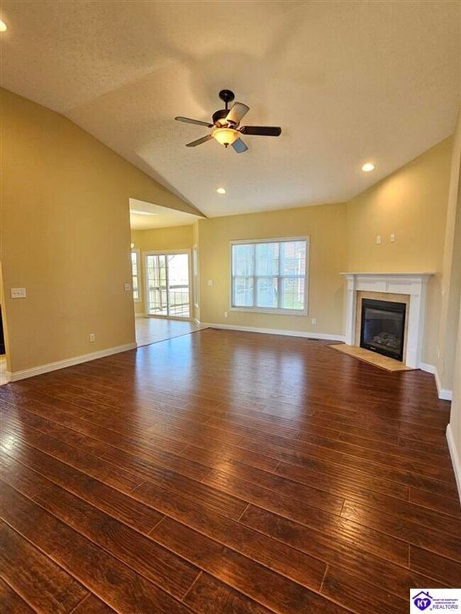 Building Photo - 112 Affirmed Ct