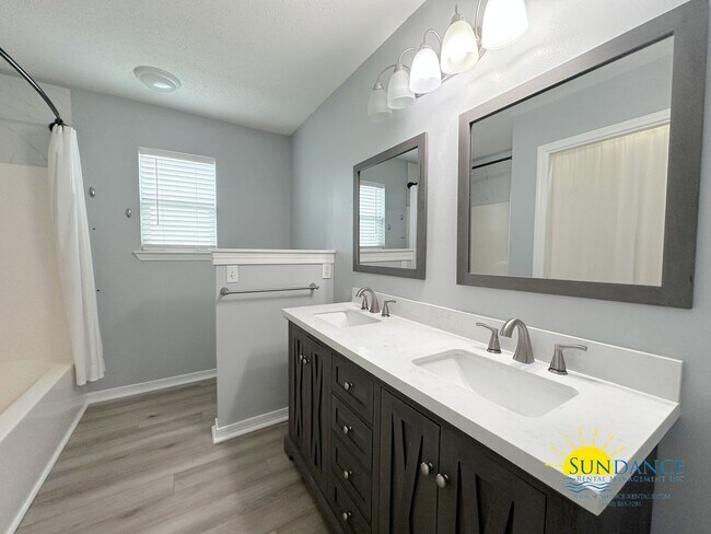 Building Photo - 3 Bedroom Home in Waterford Estates in Mar...