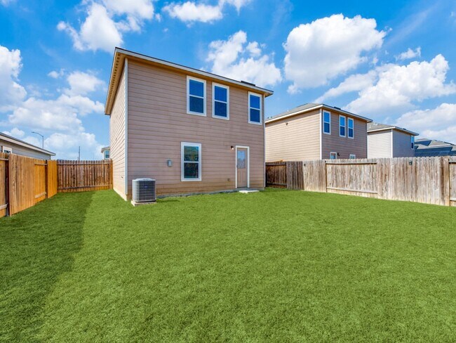 Building Photo - 6528 Chevlar Pass