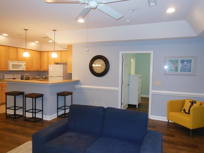 Building Photo - 908 Resort Cir