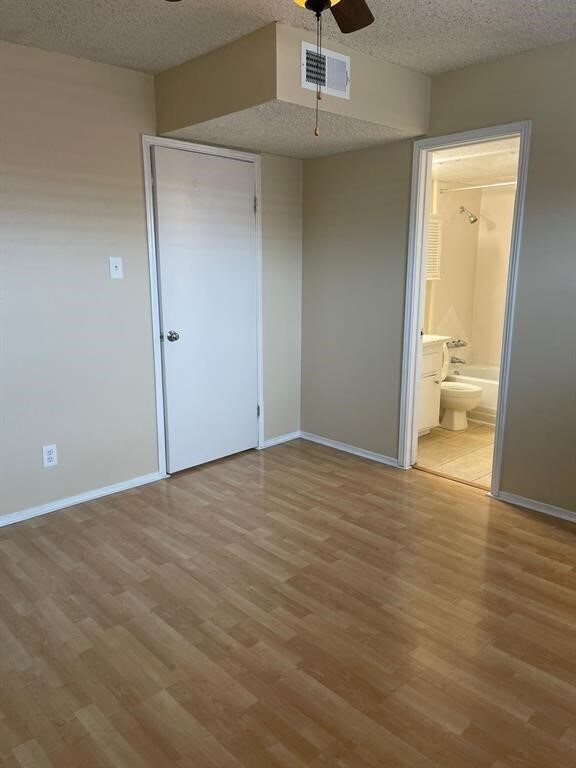 Building Photo - 6402 Del Monte Dr