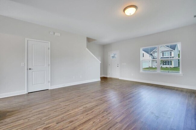 Building Photo - 88 Fridley Ln
