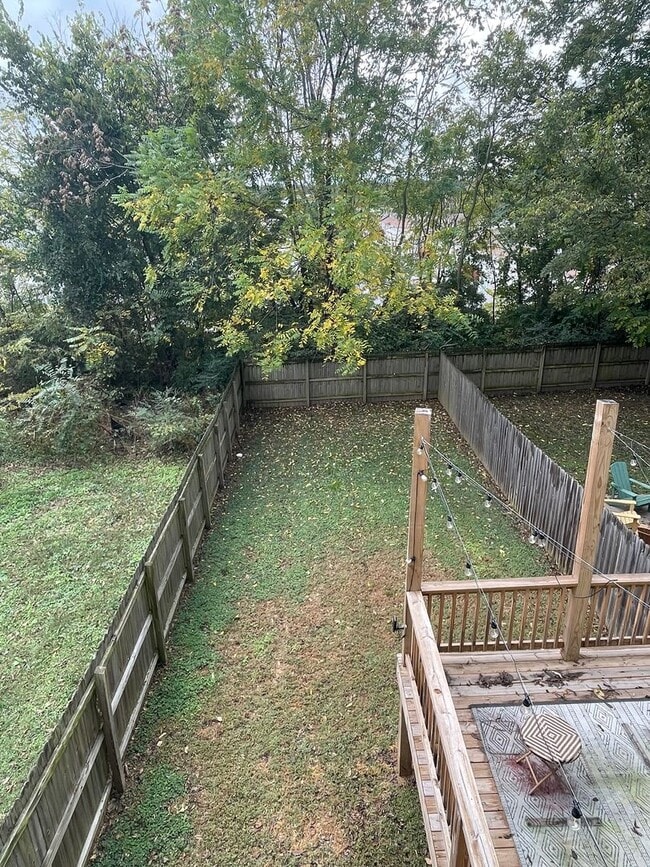 Building Photo - 561A Veritas St