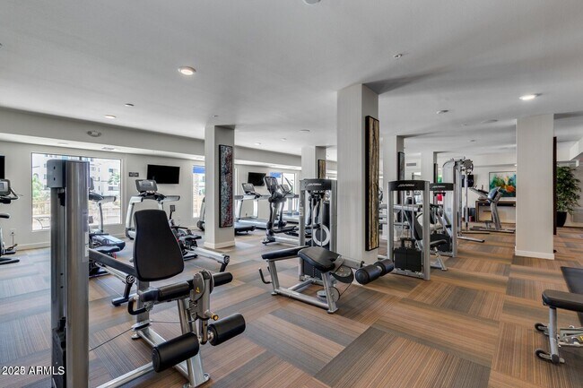 Building Photo - 2511 W Queen Creek Rd