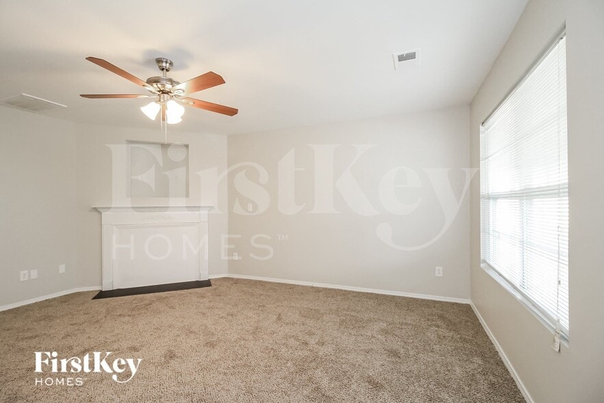 Building Photo - 5367 Liberty Hall Cir
