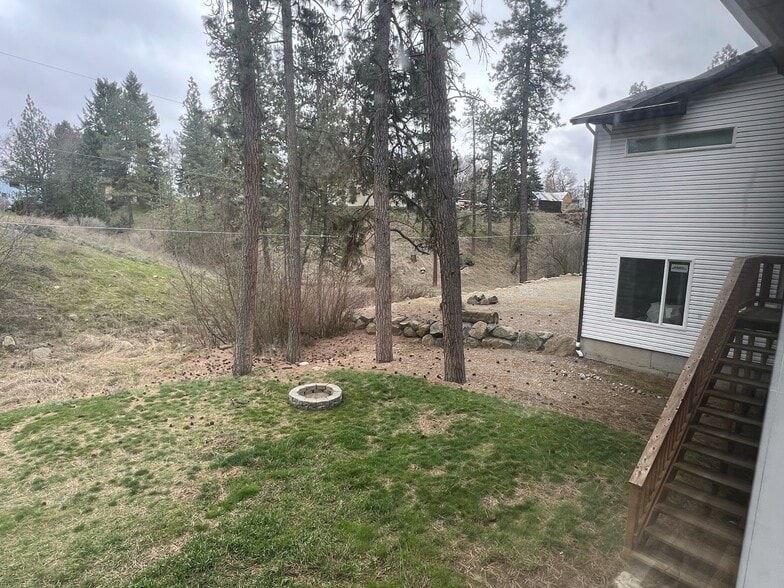 Building Photo - 4306 N Ella Rd