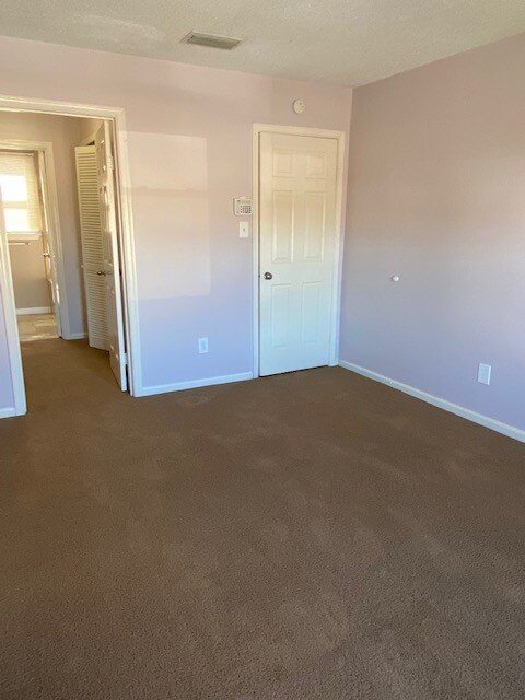 Building Photo - 5381 Lynbrook Landing