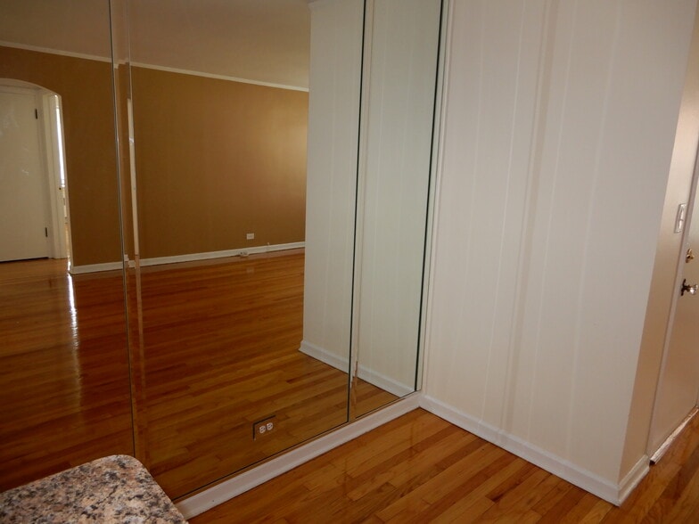 Building Photo - 1508 N Harlem Ave