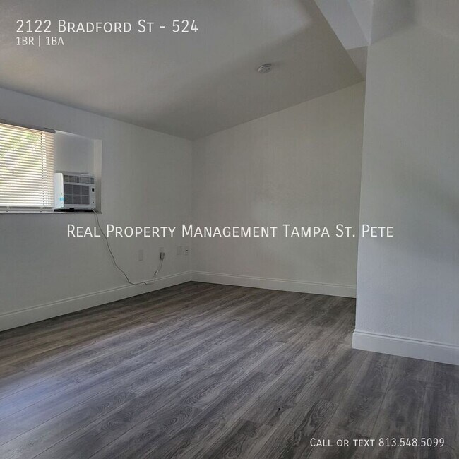 Building Photo - 2122 Bradford St