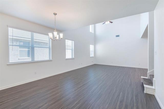 Building Photo - 2225 Barx Dr