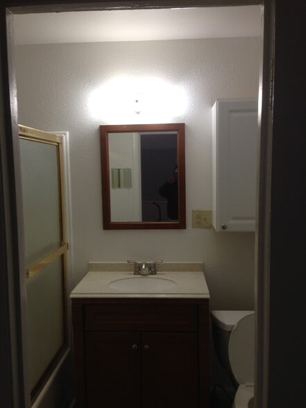 Building Photo - 232 1st Ave SE