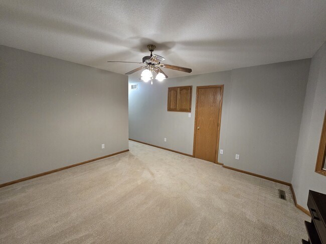 Building Photo - 4710 Donald Dr