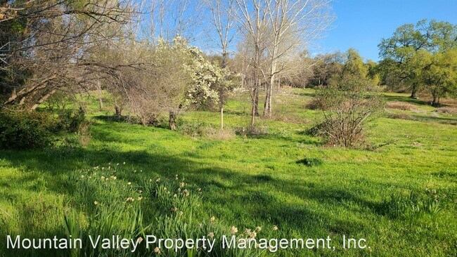 Building Photo - 3 br, 2 bath House - 12332 Silver Springs ...
