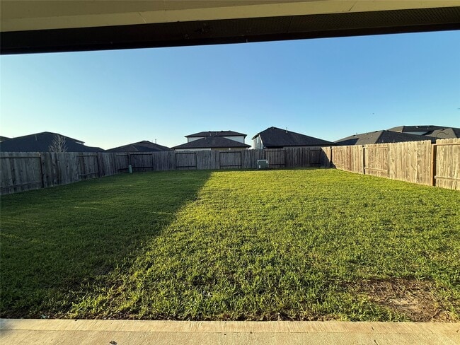 Building Photo - 28918 Yulee Mill Dr