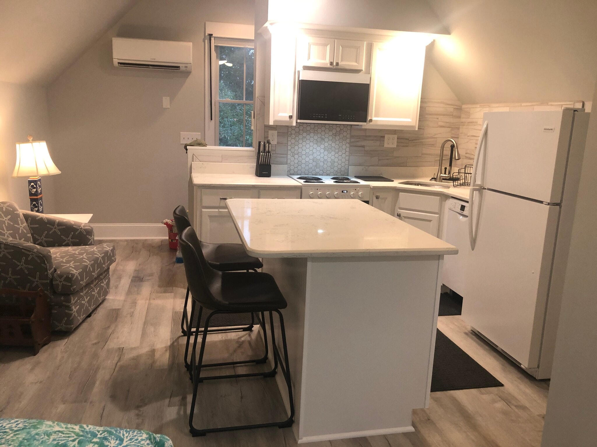 Building Photo - 1004 Breedon Ct