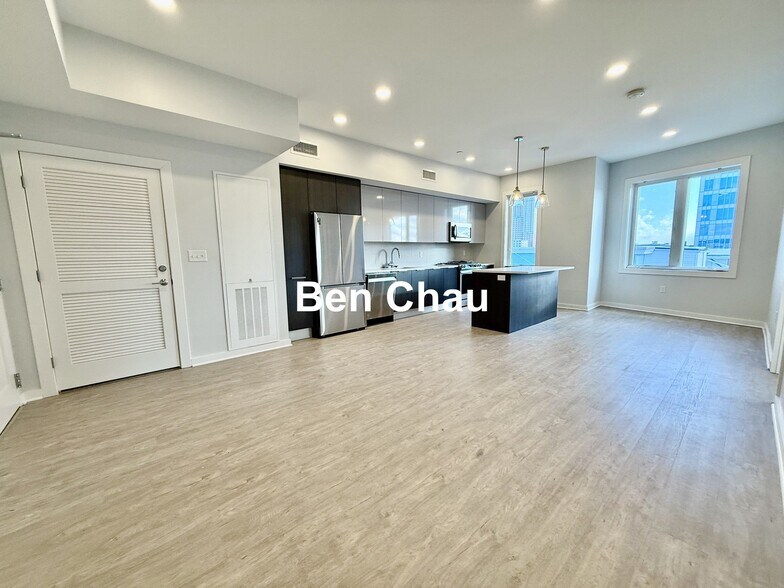 Building Photo - 14 Ward St